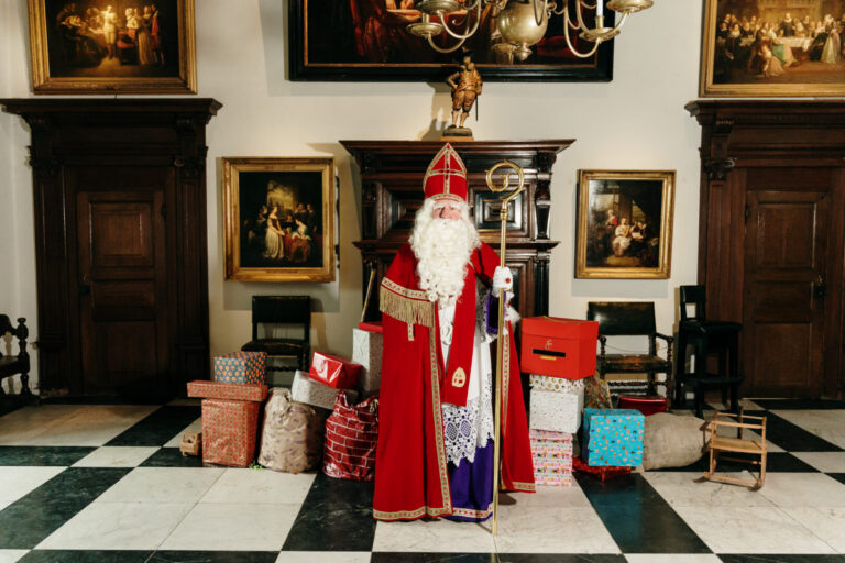 Het kasteel van Sinterklaas — familie-kids in Naarden